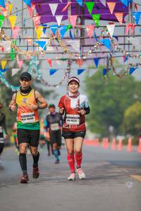 BIB: 40600, 40257
                            <button type="button" onclick="openModal(10332642)" class="btn btn-primary btn-sm float-right btn-popup" data-toggle="modal" data-target=".modal-high-quality">
                        <i class="fas fa-shopping-cart"></i> Add to Cart
                    </button>
                                            <button type="button" onclick="isThisMe(10332642, true)" class="btn btn-success btn-sm float-right btn-popup btn-isme hidden" data-toggle="tooltip" data-placement="bottom" title="นี่คือรูปของคุณใช่ไหม คลิกที่นี่เพื่อเอาเข้าอัลบั้ม">
                        <i class="fas fa-plus"></i> Add to album
                    </button>
                    <button type="button" onclick="isThisMe(10332642, false)" class="btn btn-warning btn-sm float-right btn-popup btn-isnotme hidden">
                        <i class="fas fa-ban"></i> Remove from album
                    </button>